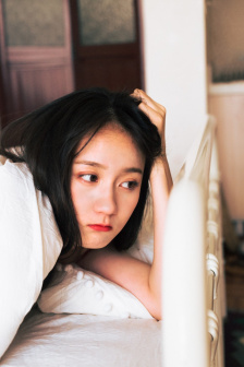 第一章 邻居的乳